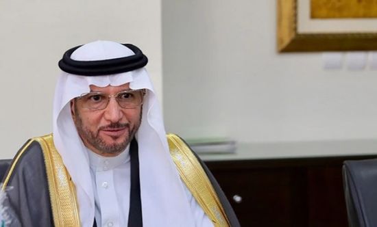 العثيمين يُدين تسيير زورق مفخخ قبالة ينبع