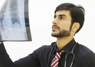 سالم بن راشد يقابل يسرا في "حرب أهلية"