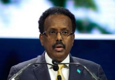 الرئيس الصومالي يقرر عدم تمديد فترته لعامين ويدعو لانتخابات مبكرة