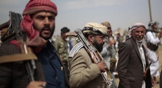  محاصرة الحوثيين عسكريًّا.. ضربٌ للأجندة الإيرانية وإنقاذٌ للأوضاع الإنسانية