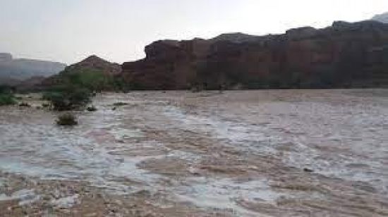 غرق شاب في سيول جارفة بشبوة