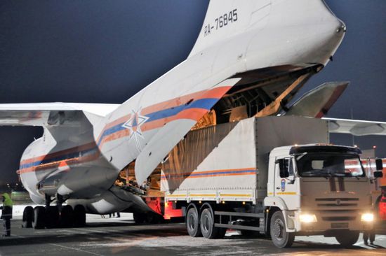 روسيا تُرسل أول طائرة مساعدات طبية إلى الهند