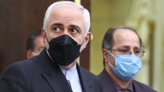 مستشار خامنئي: ظريف اغتال قاسم سليماني وعليه هذه الكفارة