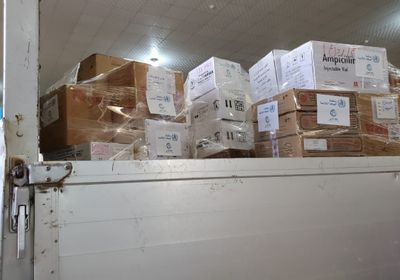 الصحة العالمية توزع 18 وحدة أكسجين على مراكز العزل