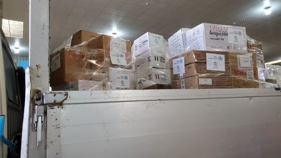 الصحة العالمية توزع 18 وحدة أكسجين على مراكز العزل