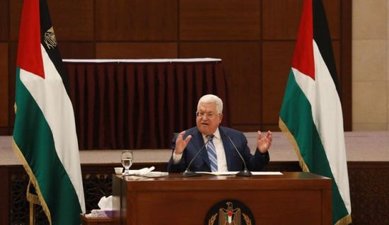 فصائل فلسطينية ترفض قرار عباس وتعتبره انقلابًا