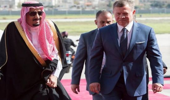 الملك سلمان يعزي العاهل الأردني في وفاة "بن طلال"