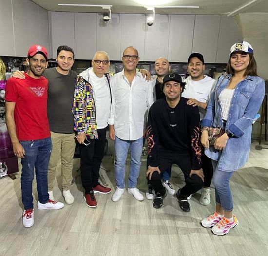 علي ربيع يروج لفيلمه الجديد "زومبي"