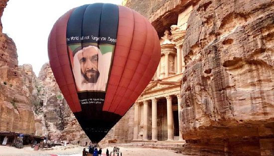 إحياءًا لذكراه.. "منطاد لن ينساك العالم يازايد" ينطلق من رأس الخيمة