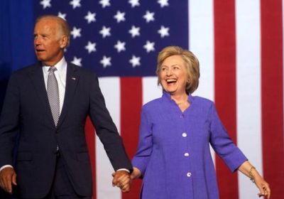 كلينتون تشيد بسياسة بايدن خارجيًا