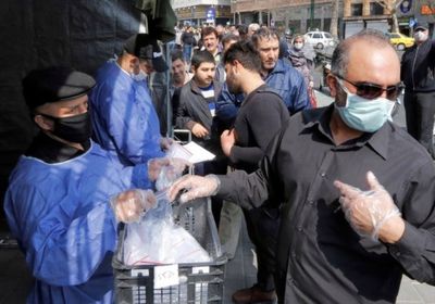  إيران تكشف عن 18 ألفا و698 إصابة جديدة بكورونا