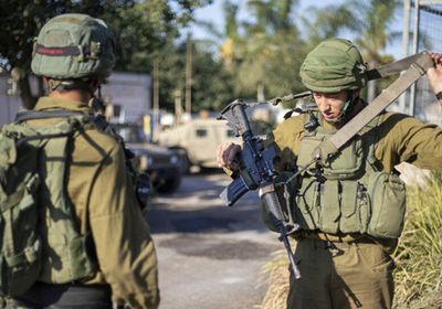 لهذا السبب.. الجيش الإسرائيلي يغلق الطرق بين رام الله ونابلس