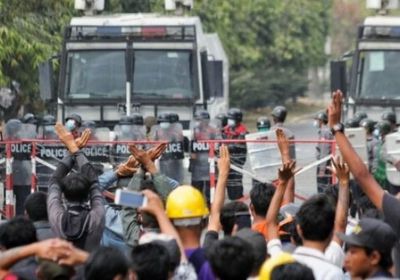  مقتل 8 أشخاص في تظاهرات ضد الانقلاب بميانمار