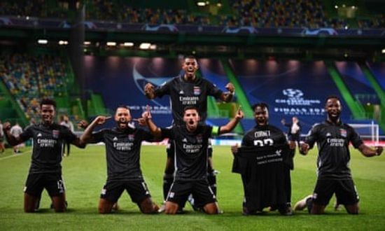 ليون بعشرة لاعبين يعرقل انطلاقة موناكو ويشعل صراع المركز الثالث بالدوري الفرنسي