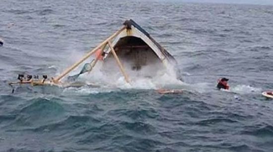 مصرع وإصابة 25 شخصًا جراء انقلاب قارب بسان دييجو