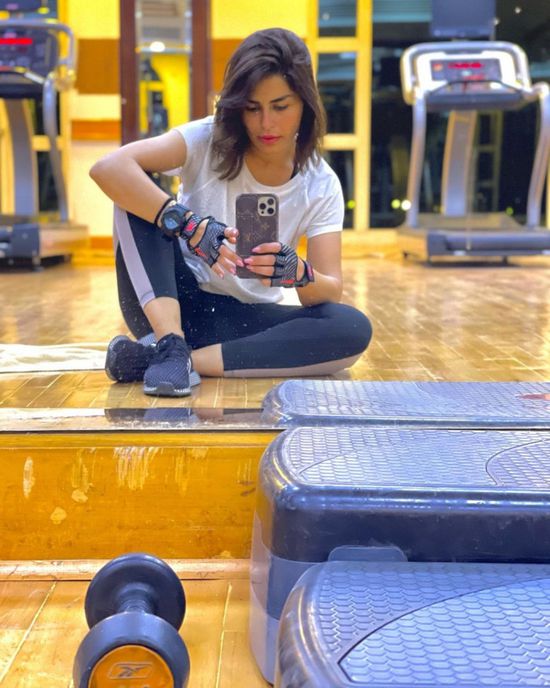 منة فضالي في الجيم من أحدث ظهور (صور)