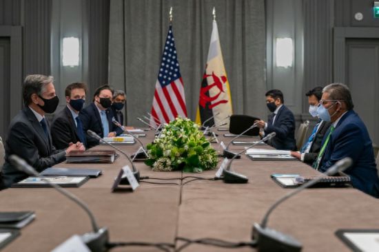 وزيرا خارجية أمريكا وبروناي يبحثان الأزمة في بورما