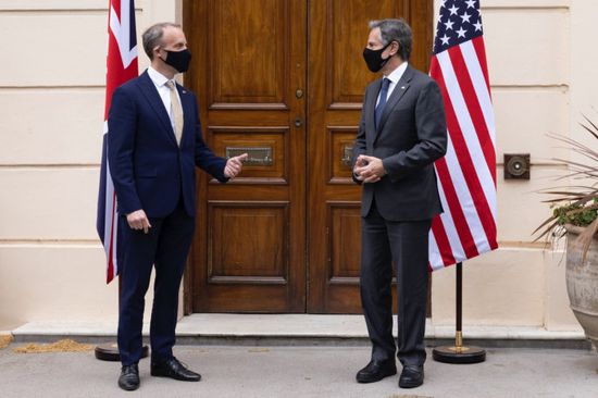 وزير خارجية بريطانيا يرحب بنظيره الأمريكي: علاقتنا وثيقة