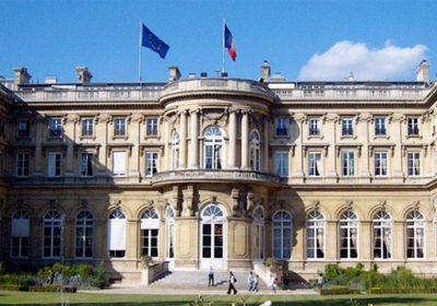 فرنسا تستدعي السفير الروسي لديها