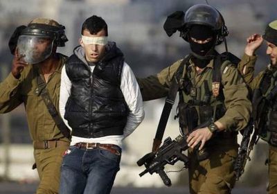  اعتقال خمسة فلسطينيين من عدة بلدات في محافظة الخليل