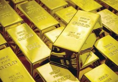 الذهب يرتفع بفعل هبوط عوائد سندات الخزانة الأمريكية