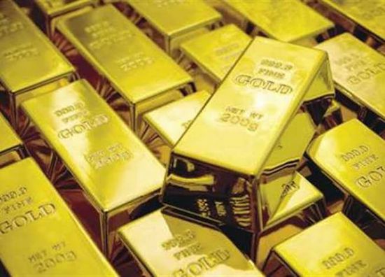 الذهب يرتفع بفعل هبوط عوائد سندات الخزانة الأمريكية