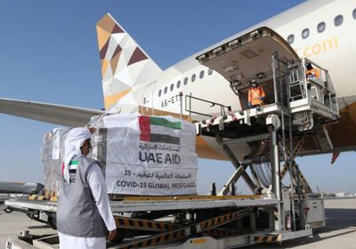  الإمارات تُرسل 50 طنًا من المساعدات إلى السنغال