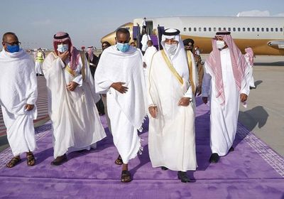  رئيس الوزراء الصومالي يصل جدة