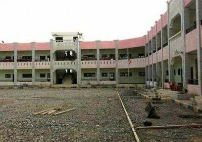 سرقة وتخريب محتويات مدرسة الأقصى في تبن