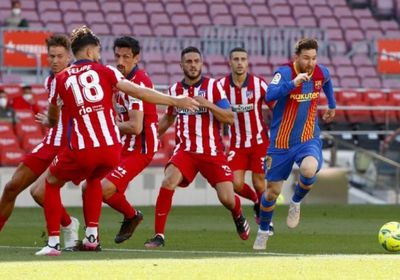 الصراع يحتدم على لقب الدوري الإسباني بعد تعادل برشلونة مع أتلتيكو