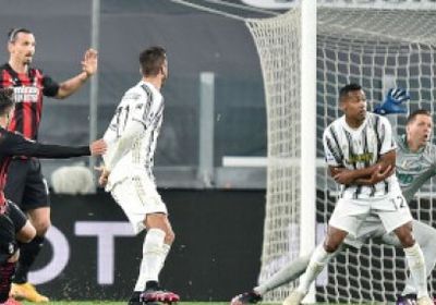 ميلان يفوز على يوفنتوس بثلاثية في الدوري الإيطالي