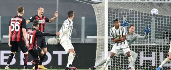 ميلان يفوز على يوفنتوس بثلاثية في الدوري الإيطالي