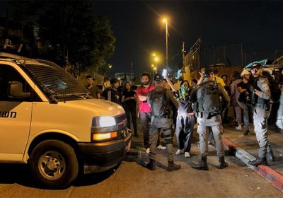 مئات المستوطنين يقتحمون حي الشيخ جراح شرق القدس