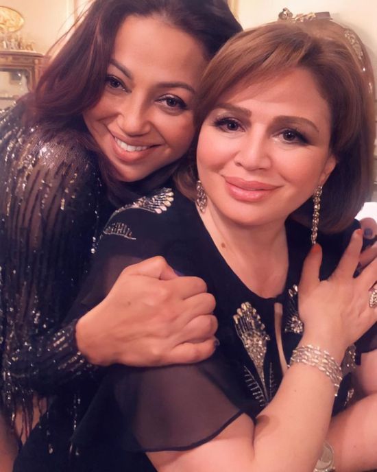 إلهام شاهين تهنئ شقيقتها بعيد ميلادها