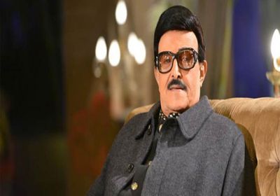 مصدر مقرب من أسرة سمير غانم ينفي دخوله في غيبوبة