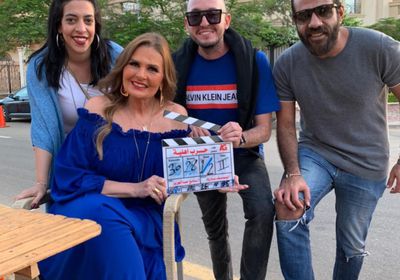 يسرا تعلن انتهاء تصوير "حرب أهلية"