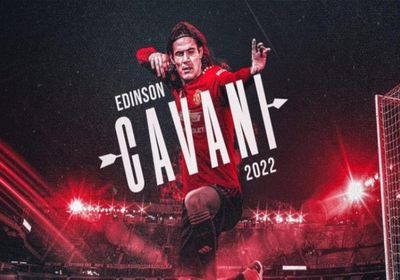 رسميا .. مانشستر يونايتد يمدد عقد كافاني