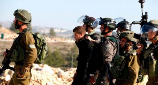  مؤسسات حقوقية: إسرائيل اعتقلت 402 فلسطيني خلال شهر أبريل