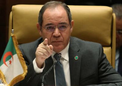  الجزائر وليبيا تبحثان سبل تعزيز العلاقات الاقتصادية بين البلدين