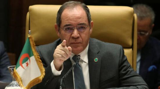  الجزائر وليبيا تبحثان سبل تعزيز العلاقات الاقتصادية بين البلدين