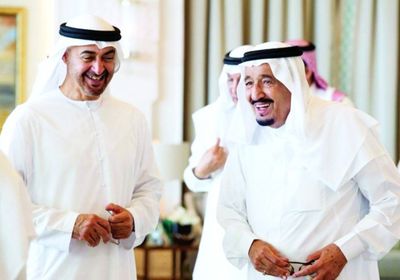 الملك سلمان يتلقى اتصالًا من بن زايد للتهنئة بعيد الفطر