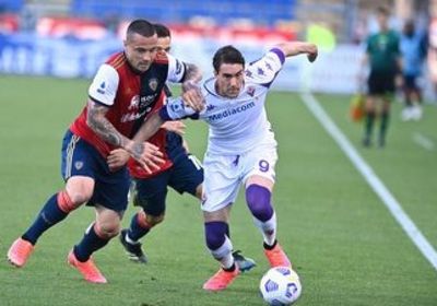 كالياري يتعادل مع فيورنتينا سلبيا بالدوري الإيطالي