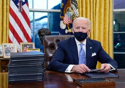 بايدن يوقع أمرًا تنفيذيًا لتعزيز الأمن السيبراني بأمريكا