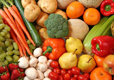 ارتفاع أسعار الخضروات والفواكه بالعاصمة عدن اليوم الخميس