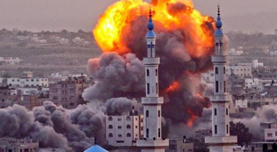 إسرائيل تقصف مكاتب الاستخبارات العسكرية التابعة لحماس