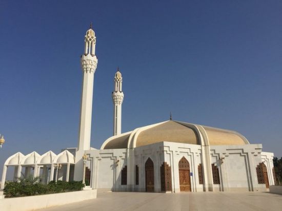 السعودية تُغلق 5 مساجد بعد اكتشاف إصابات كورونا بين المصلين