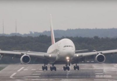 عاجل.. إسرائيل تغلق جميع المطارات المدنية