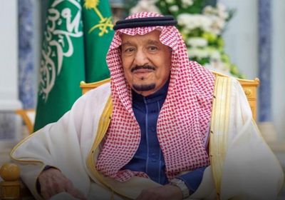 العاهل السعودي يتلقى اتصالا هاتفيا من رئيس الوزراء العراقي