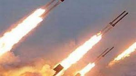 صافرات الإنذار تدوي في مستوطنة "كفار عزة"