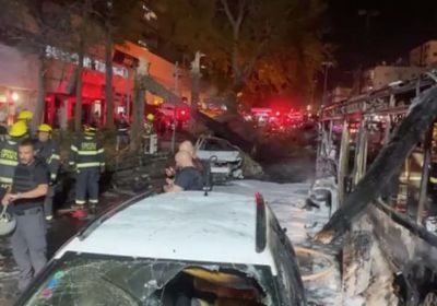 إصابة سيارة نقل إسرائيلية بشظايا صاروخ أطلق من غزة